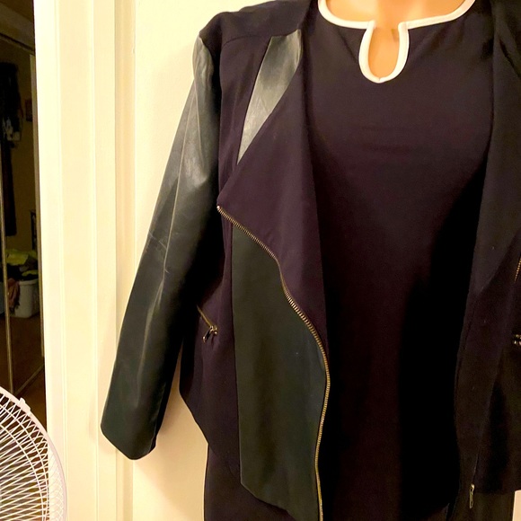 Maurice’s size “2” zippered black jacket $30 - Picture 2 of 8